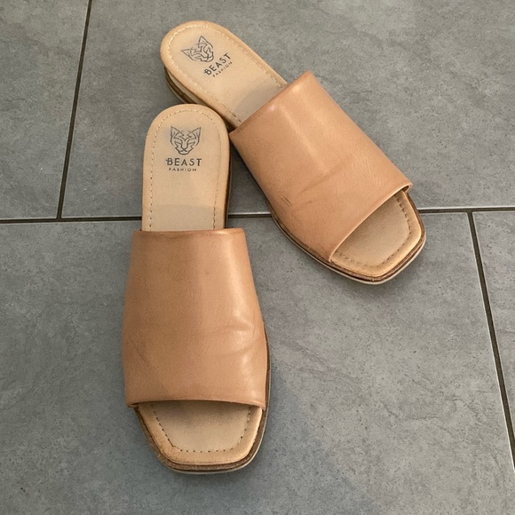 Tan slide - Picture 3 of 6